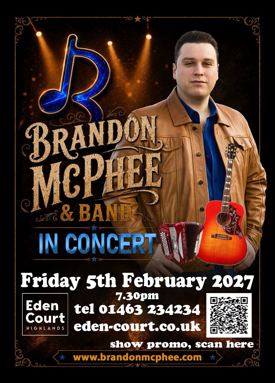 Brandon McPhee performing live